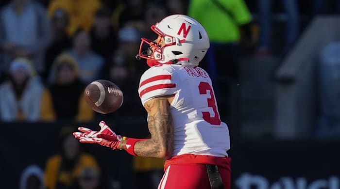 Trey Palmer touchdown catch first quarter 2022 Nebraska Iowa football USATSI_19501295